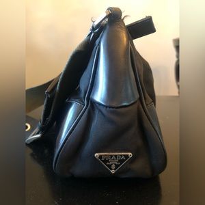 Authentic PRADA shoulder-bag 👜